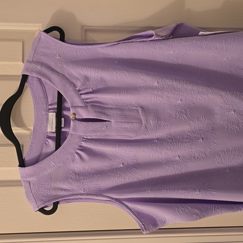 LIZ CLAIBORNE WOMEN'S PLUS SIZE LAVENDER SLEEVELESS TOP SIZE XXL